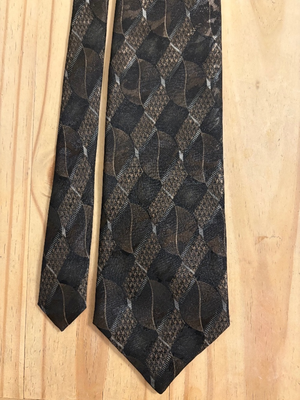 Haggar Vintage Geometric Abstract Necktie Brown Bronze